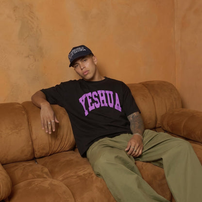CAMISETA BOXY "YESHUA"
